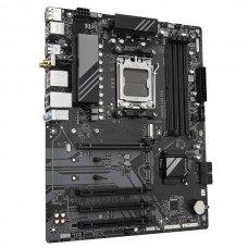 MB Gigabyte B650 UD AX Soc-AM5 (B650) 4xPCI-Ex16 3xM.2 RAID 0/1/10 2.5GbE LAN Wi-Fi 6 3xARGB+RGB 4xDDR5 7600MHz+ DP+HDMI ATX RTL